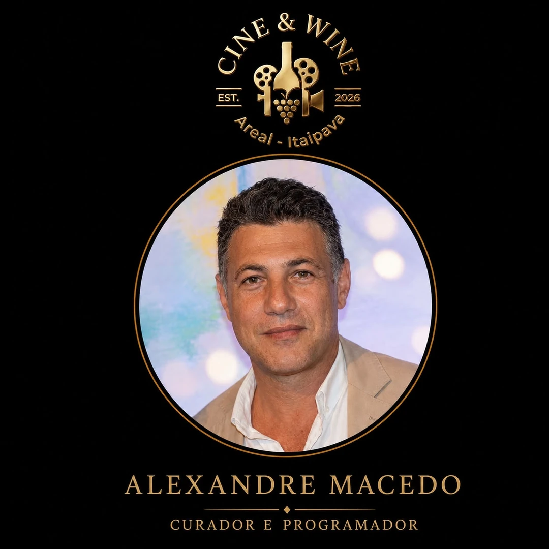 Alexandre Macedo — Curador e Programador